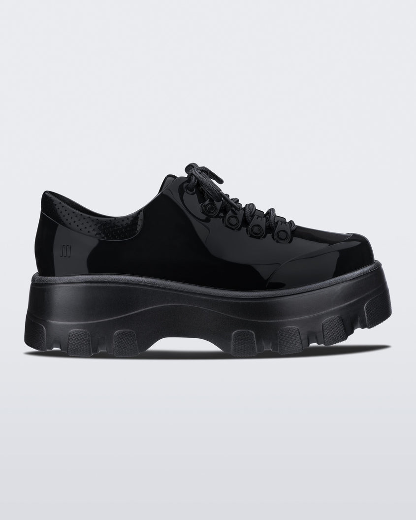 Women's Gucci Off The Grid Sneaker In Black GG ECONYL® | GUCCI® US